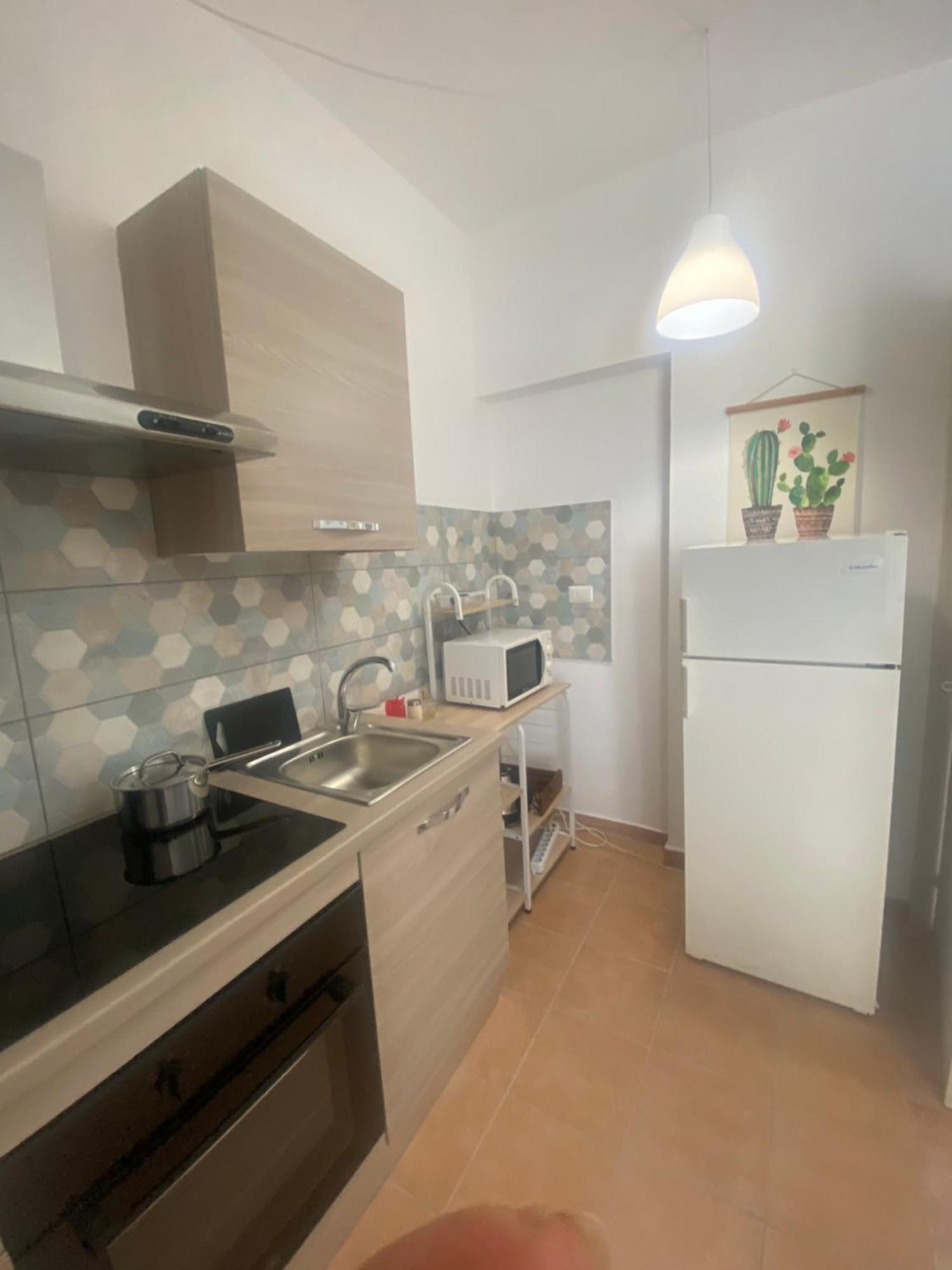 Bed And Breakfast Le Petunie Bari Sardo Exterior foto