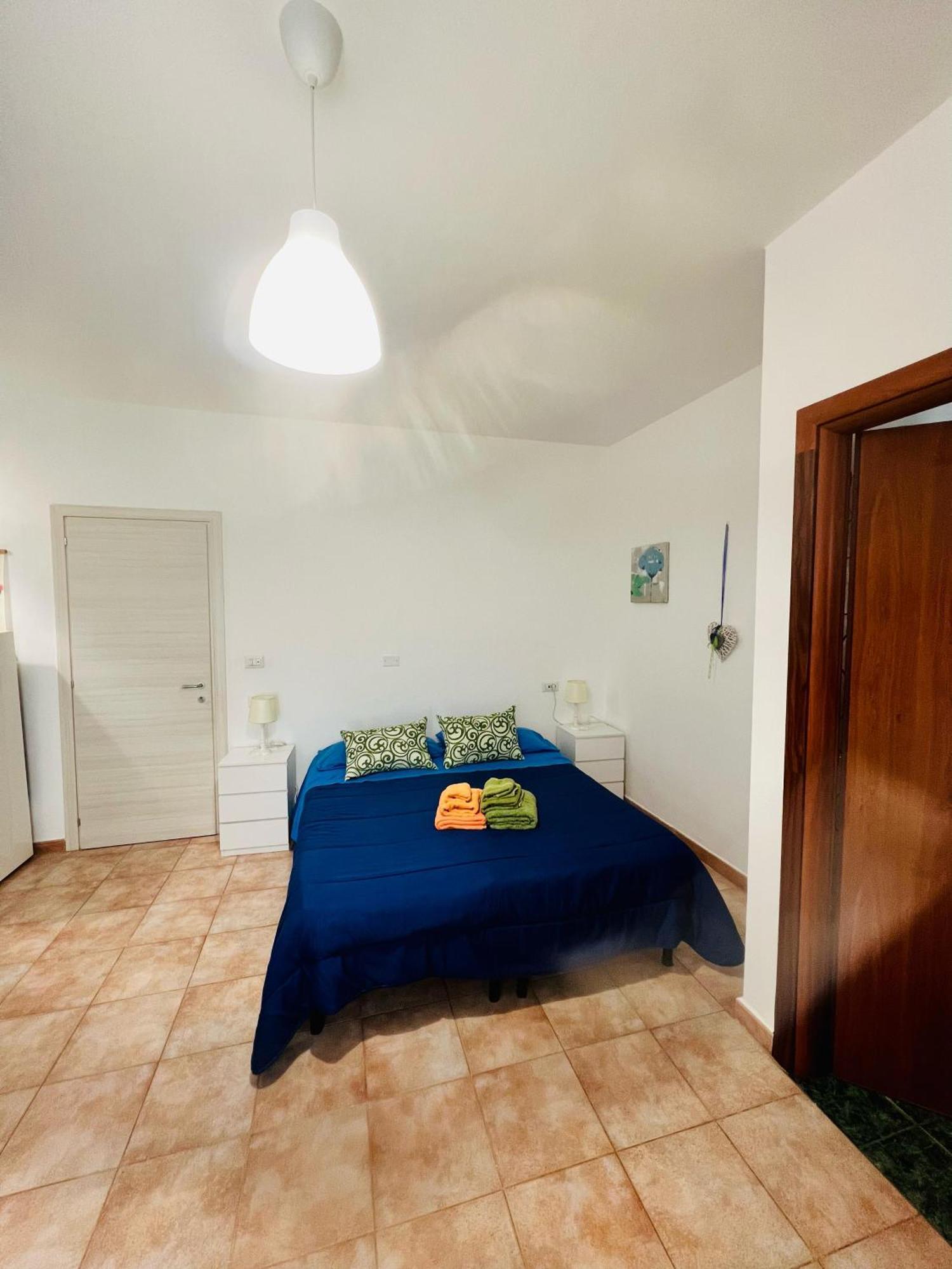 Bed And Breakfast Le Petunie Bari Sardo Exterior foto