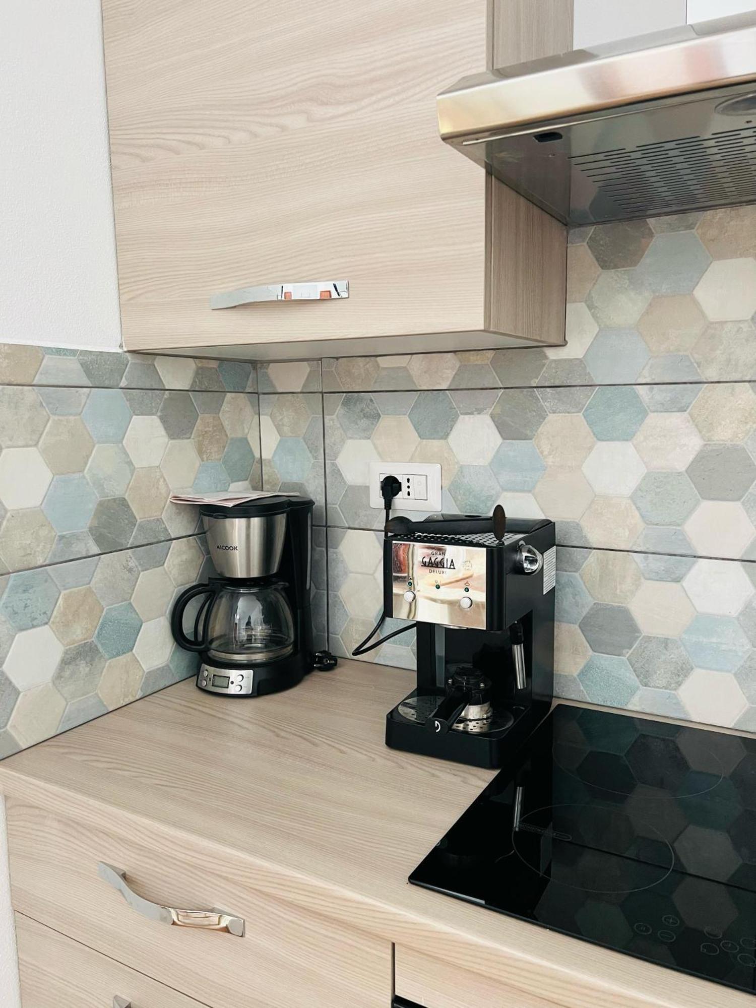 Bed And Breakfast Le Petunie Bari Sardo Exterior foto